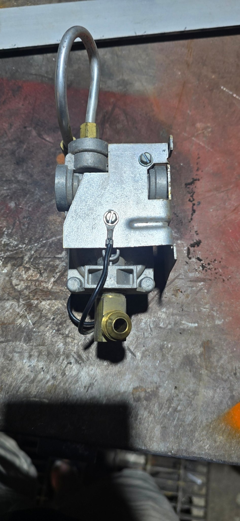USED Suburban 161109 Gas Valve - Imex RV And Auto Parts
