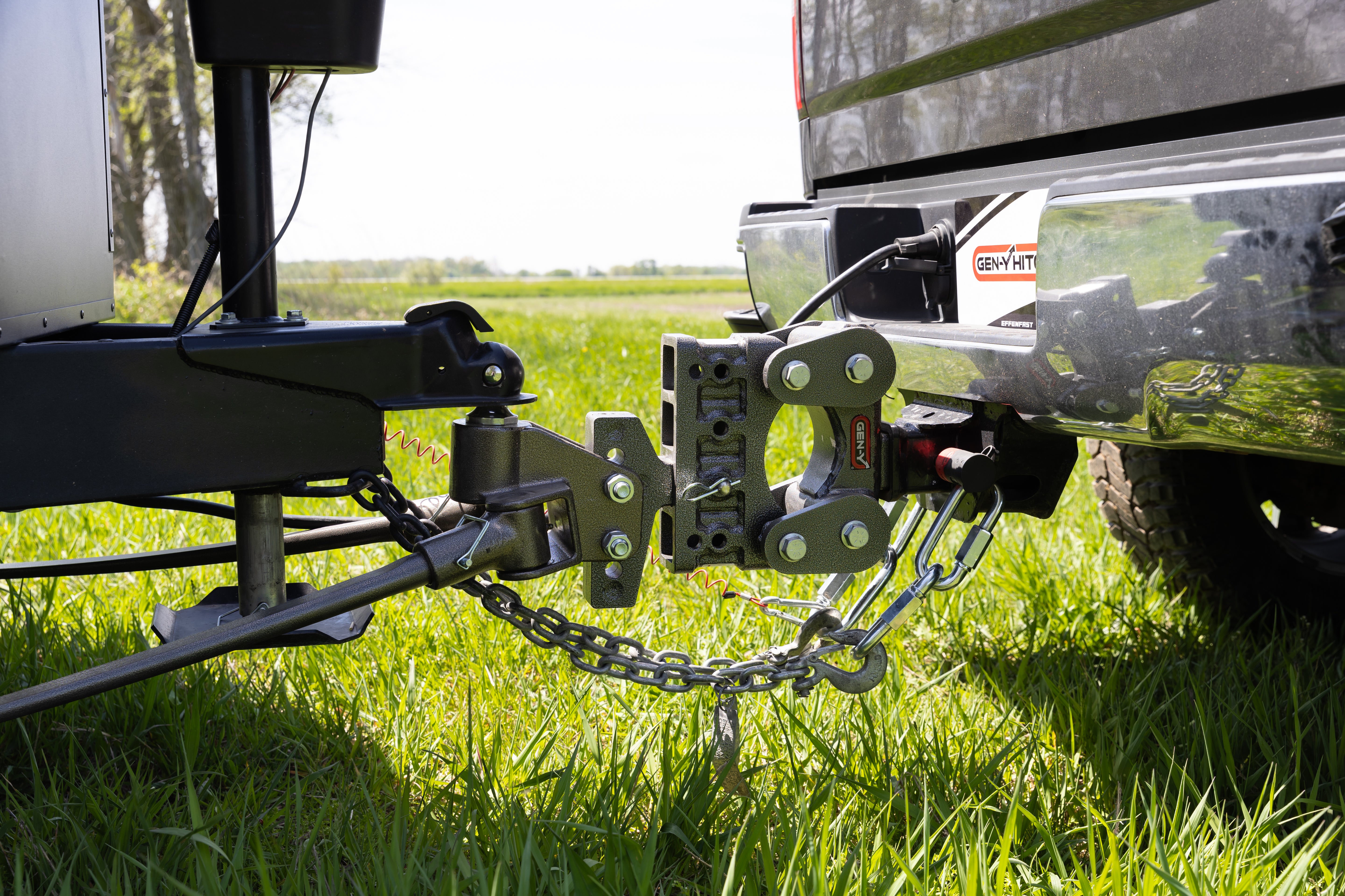 GEN-Y Hitch Weight Distribution Shank GH-0354 for Heavy-Duty Towing and Load Balancing