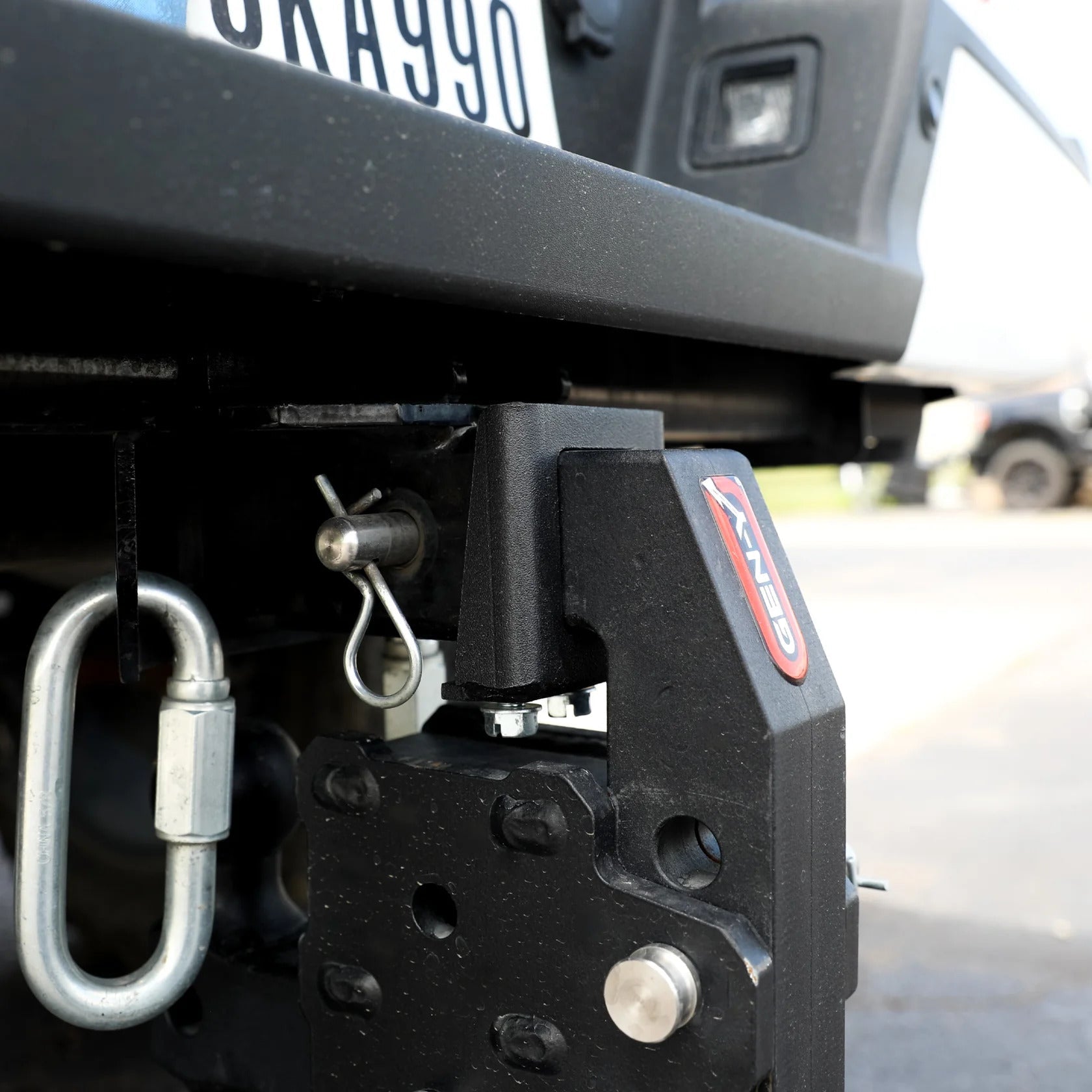 GEN-Y Hitch GH-102229 Anti-Rattle Hitch Tightener for Secure Towing - Imex RV And Auto Parts