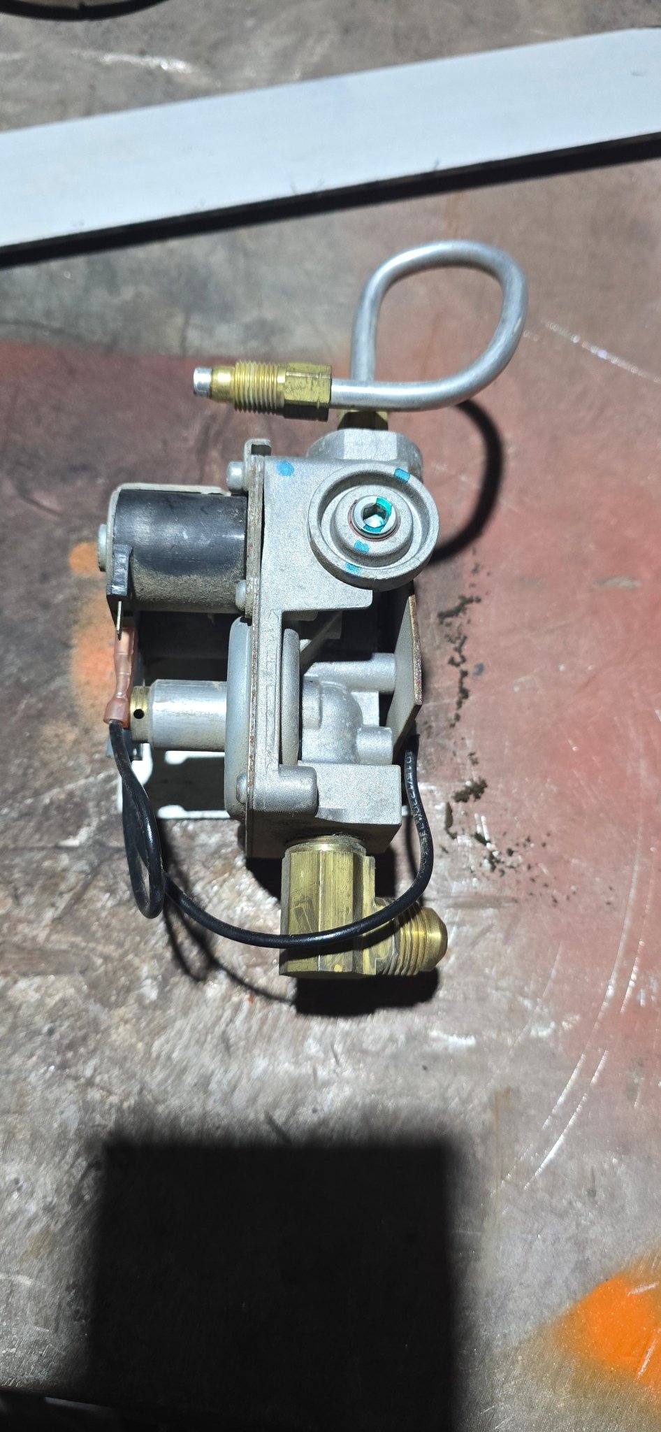 USED Suburban 161109 Gas Valve - Imex RV And Auto Parts